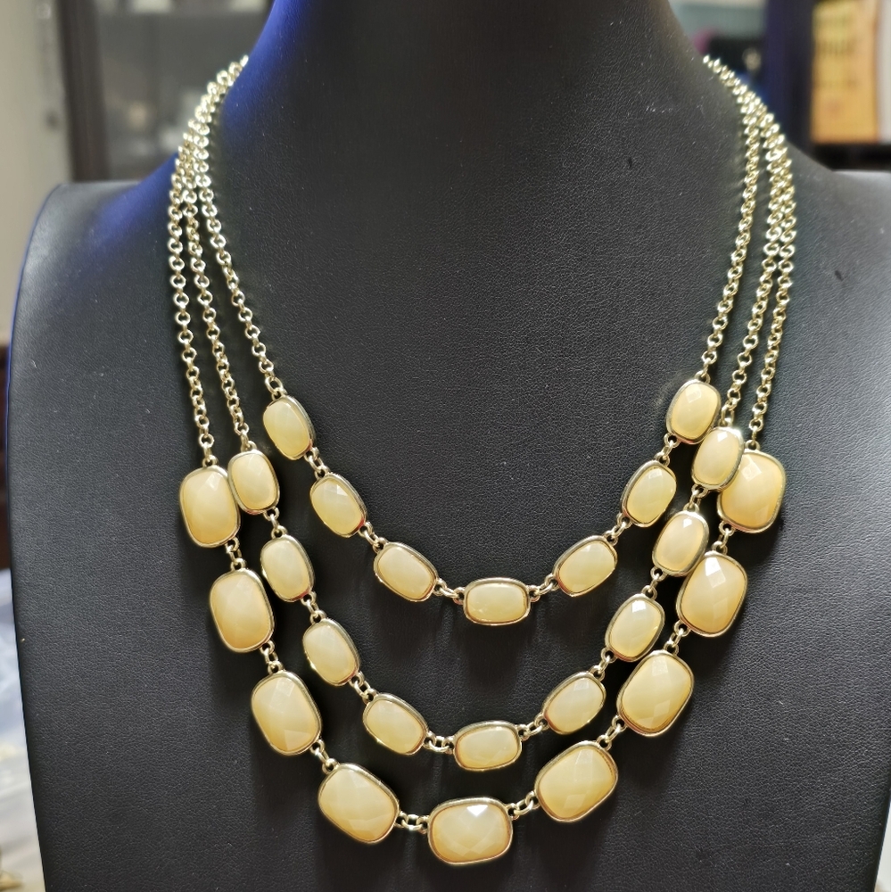3 Strand Cream Colour Faceted Resin Gold Tone Chain